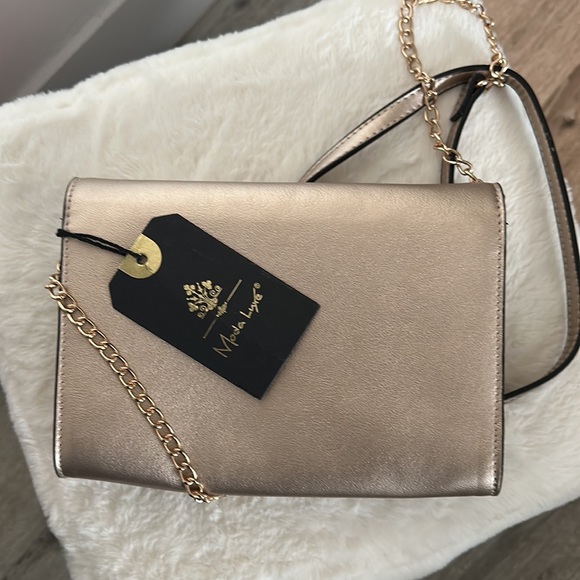 Moda Luxe Crossbody - Picture 3 of 4